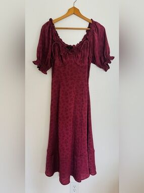 Current Air Anthropologie Burgundy Floral Jacquard Sweetheart Puff Sleeve Dress